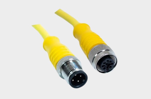 C4AC02M010.jpg